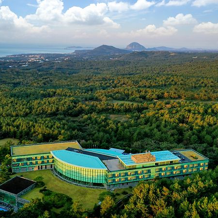 We Hotel Jeju Seogwipo Dış mekan fotoğraf