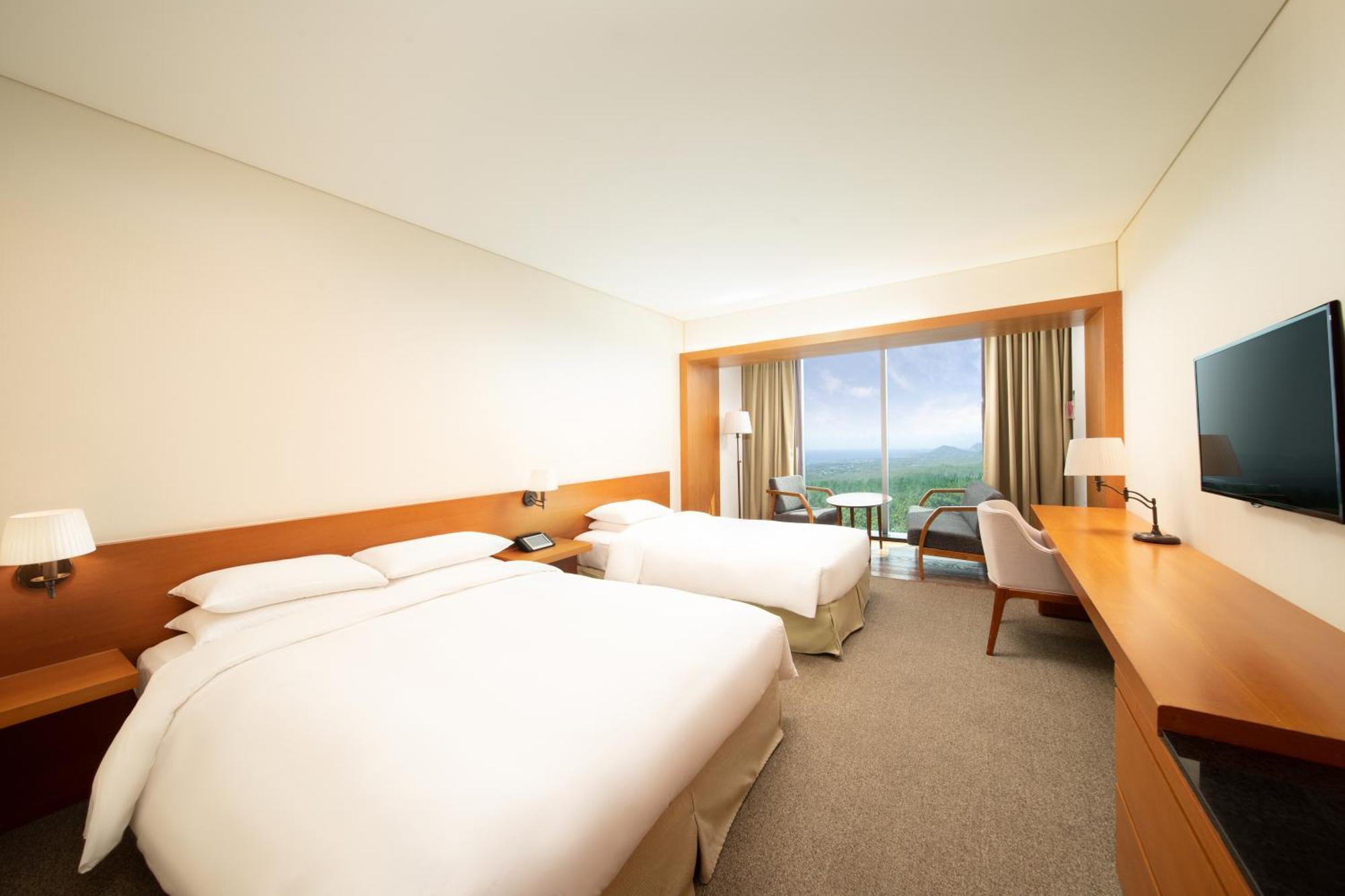 We Hotel Jeju Seogwipo Dış mekan fotoğraf