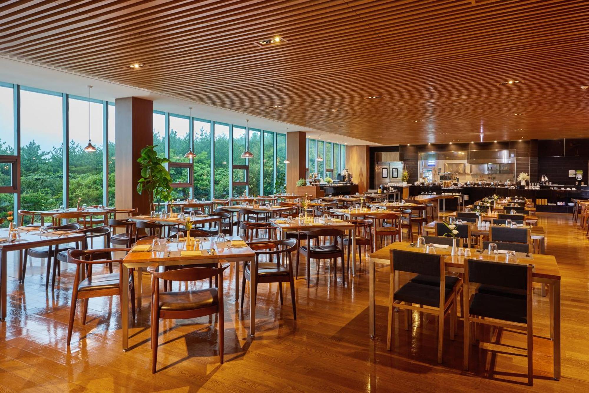 We Hotel Jeju Seogwipo Dış mekan fotoğraf