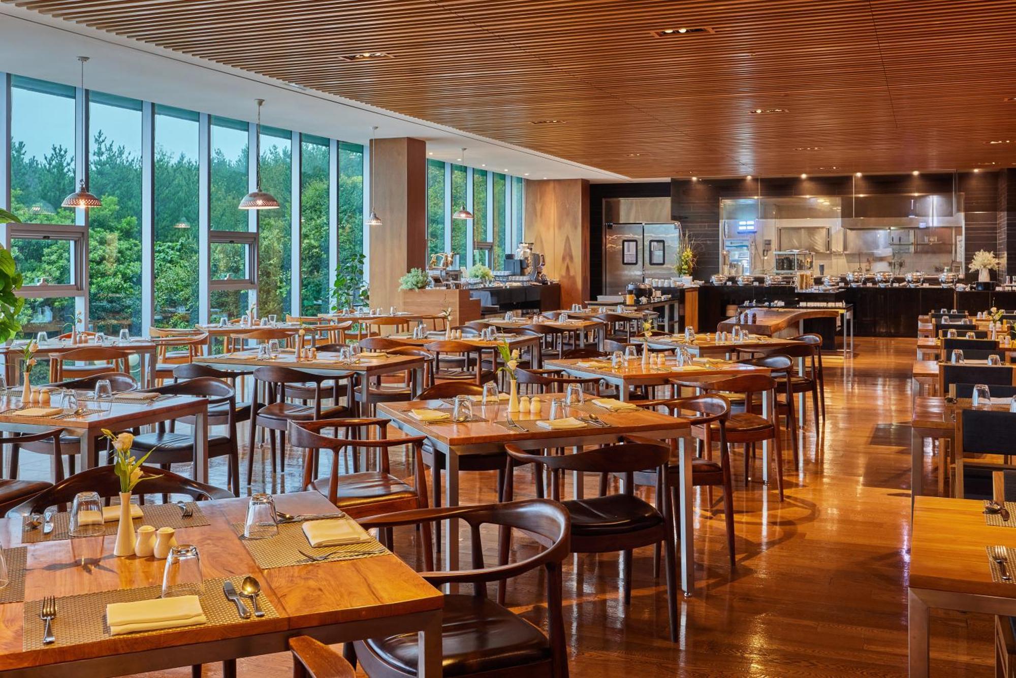 We Hotel Jeju Seogwipo Dış mekan fotoğraf