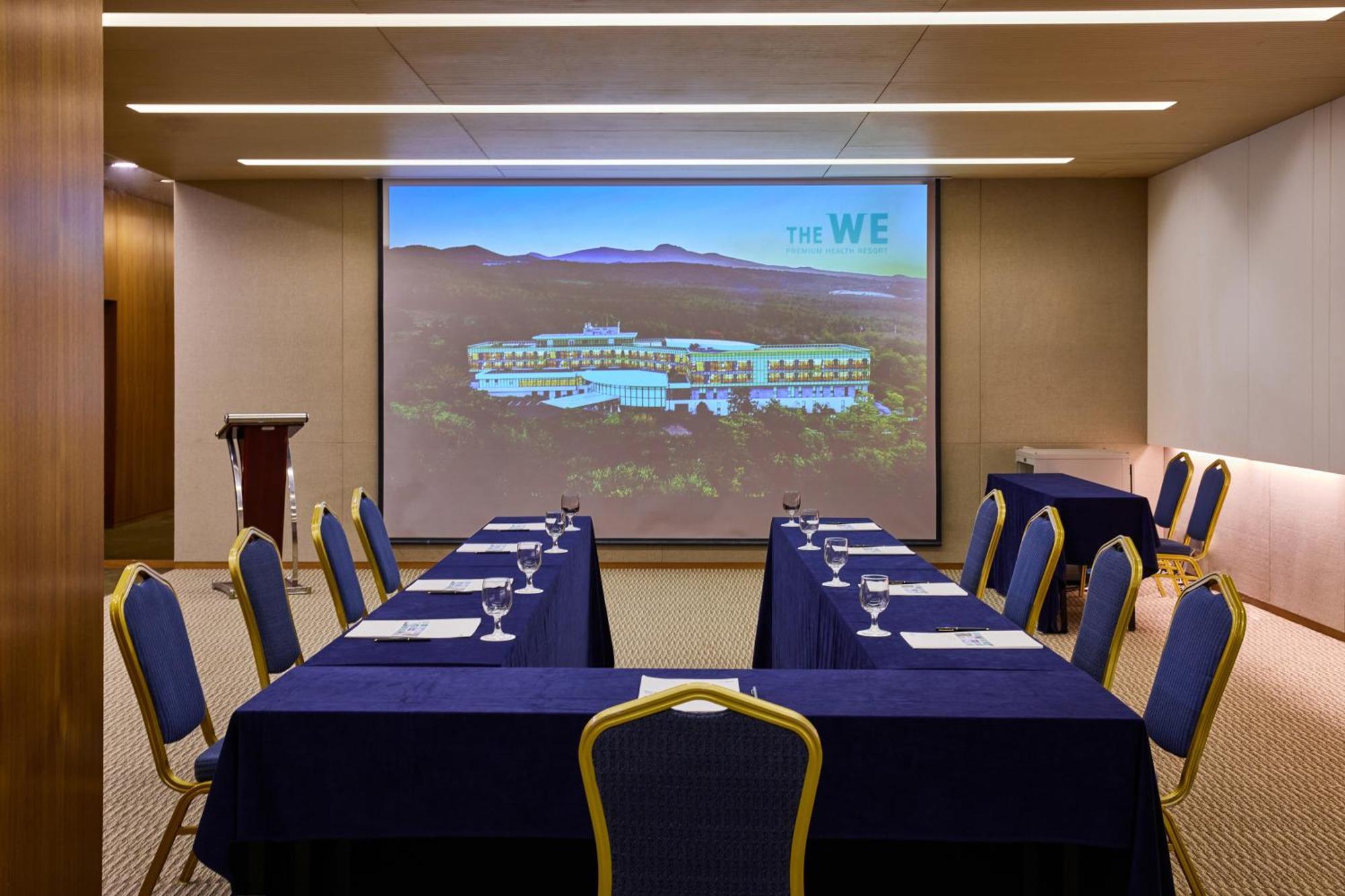 We Hotel Jeju Seogwipo Dış mekan fotoğraf