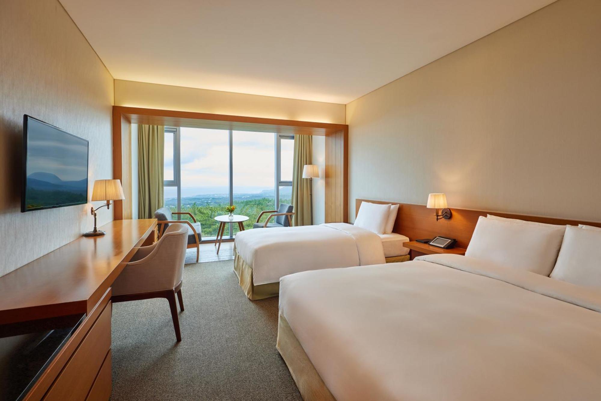We Hotel Jeju Seogwipo Dış mekan fotoğraf